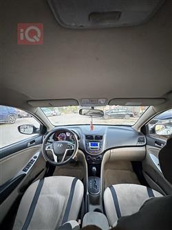 هیوندای ئەکسنت